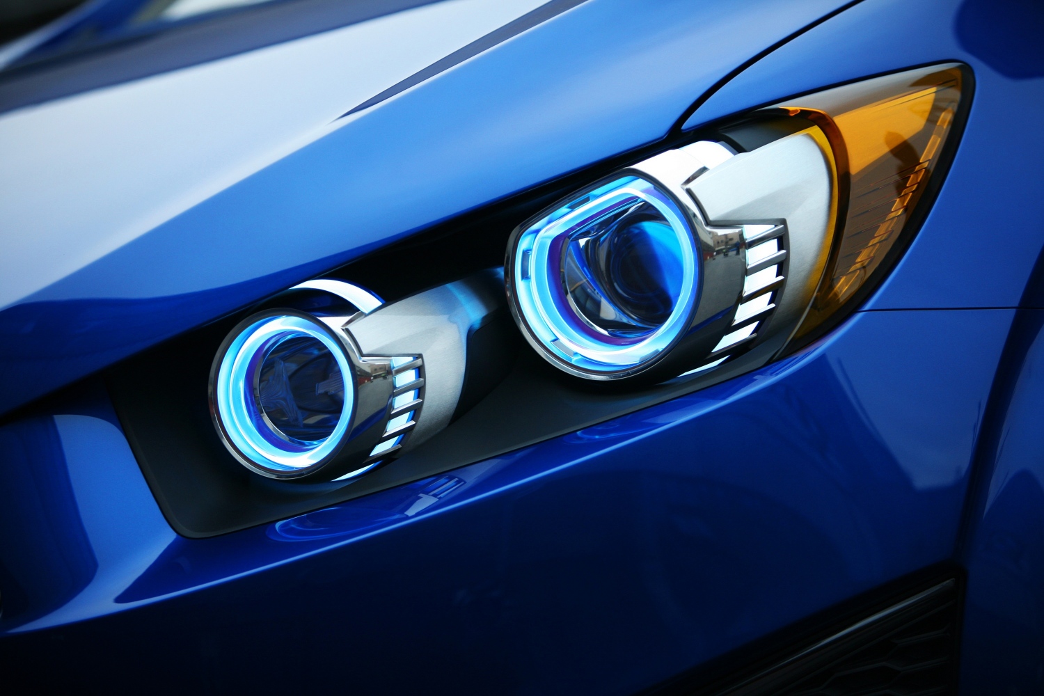 Modifikasi Lampu Depan Mobil Sedan Terkeren Dan Terlengkap